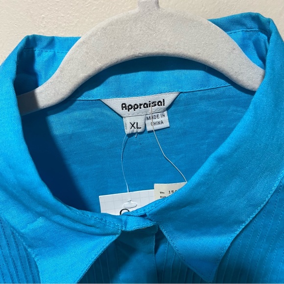 New Appraisal blue button down top - Picture 4 of 7